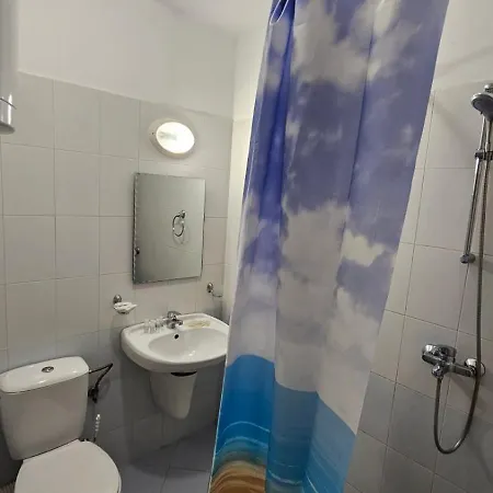 Cozy Flores 2 Bedrooms דירה סאני ביץ'