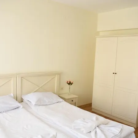 Apartament Cozy Flores 2 Bedrooms *